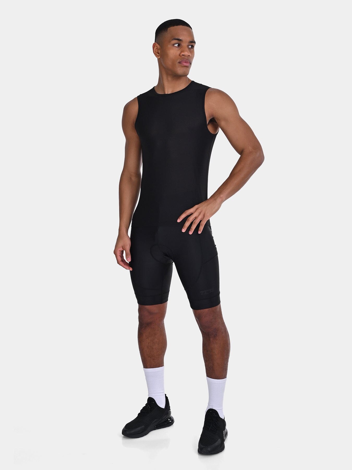 TCA Men's Cycling Gilet - Lightweight Breathable Sleveless Base Layer Biking Vest - Windproof Quickdry Athletic Fit